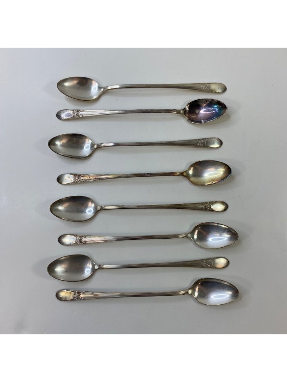 Set 8 Vintage WM Rogers Silver Plated "Beloved" Pattern Iced Tea Spoons